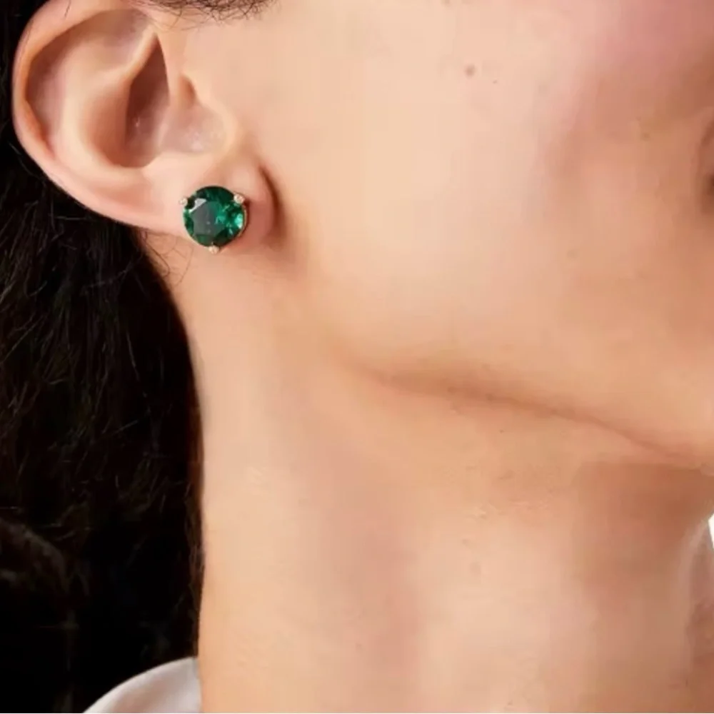 🆕 ♠️ Kate Spade Rise and Shine Emerald & Gold Round Stud Earrings Classic